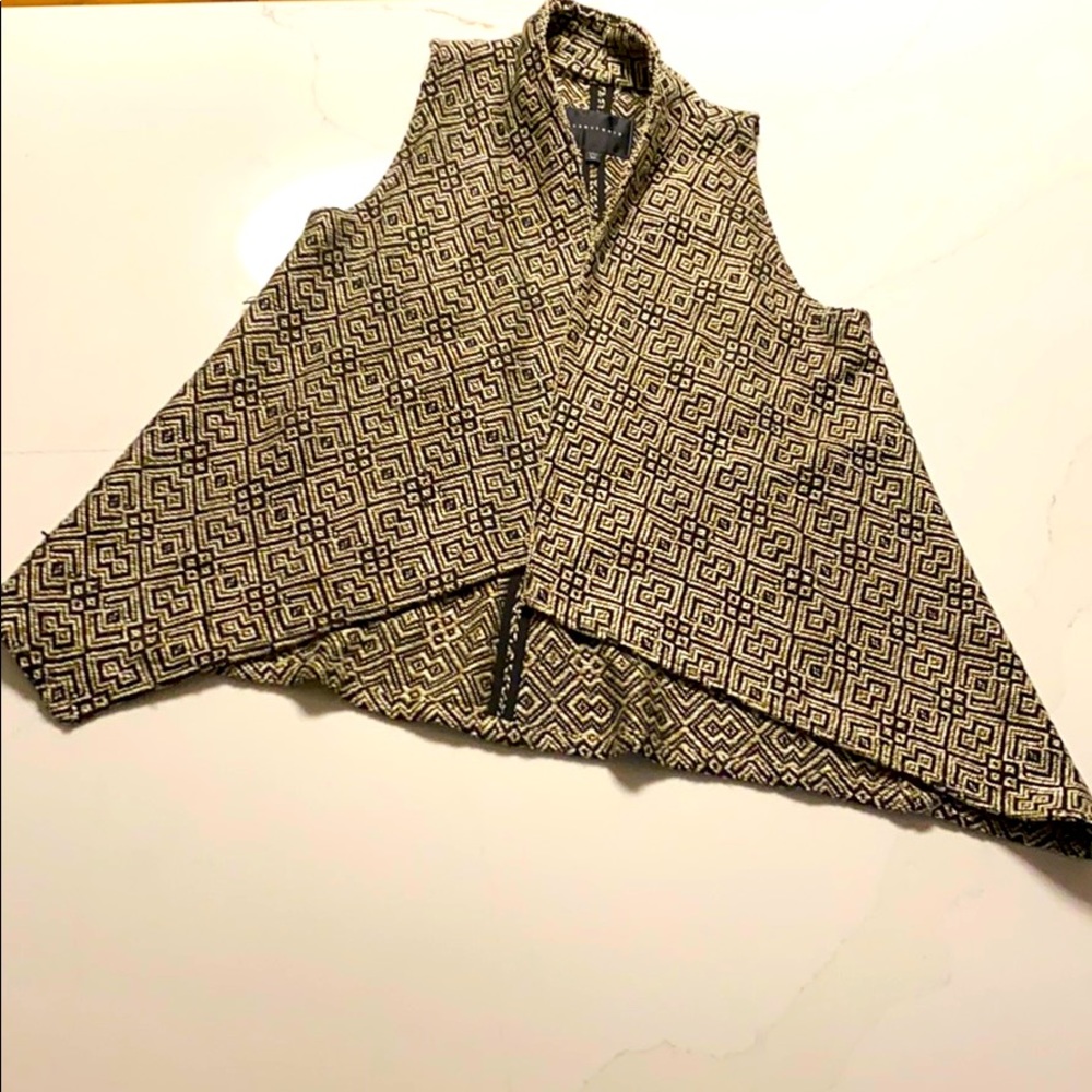 Thick woven Sanctuary vest!